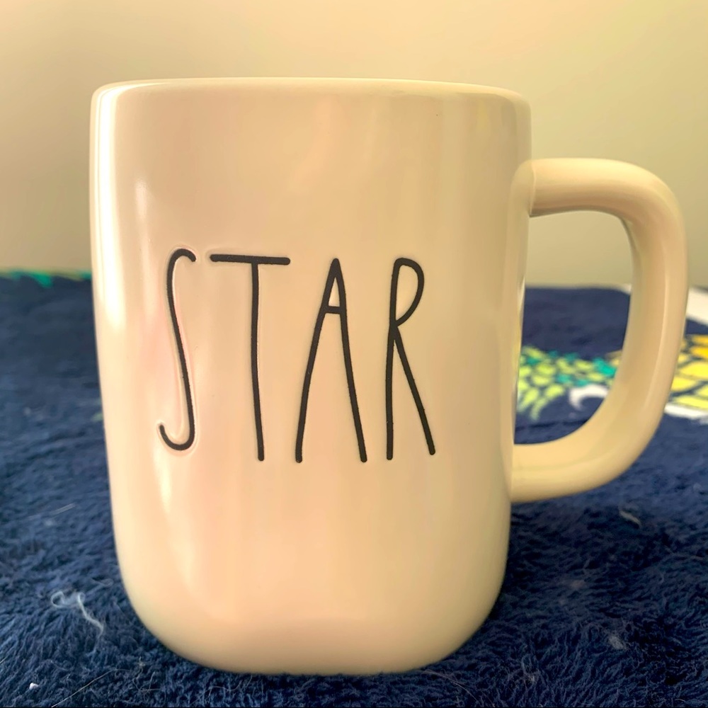 BNWT Rae Dunn White STAR Mug